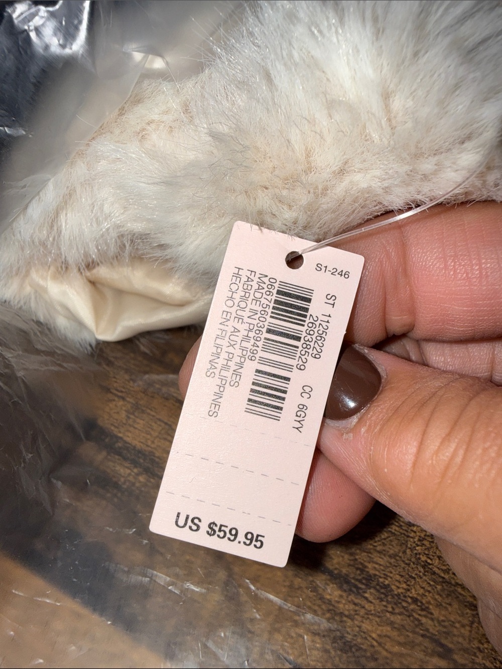 NWT Victoria's Secret Plush Cream Faux-Fur Tote - Picture 6 of 7